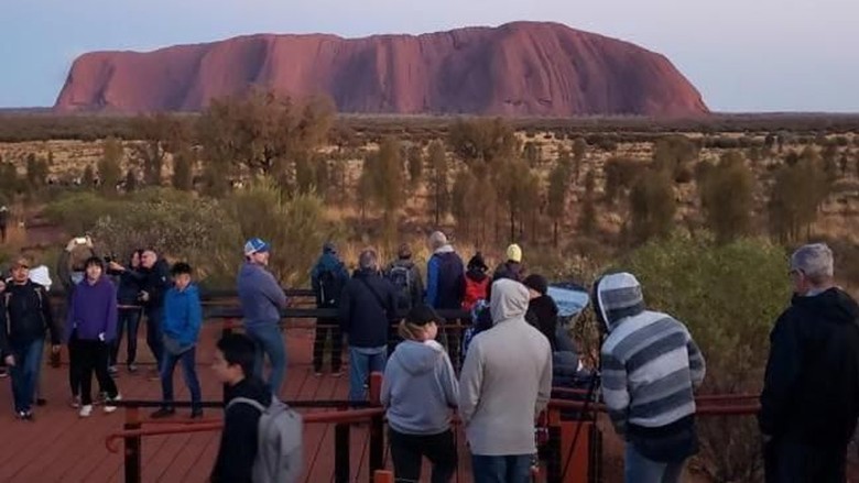 Lagi Wisata di Australia, Anak Jatuh dari Ketinggian 20 Meter