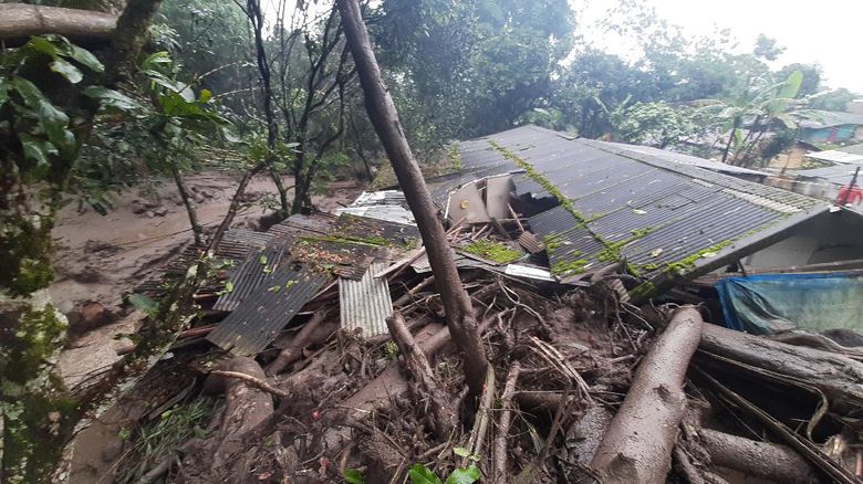 Banjir Bandang Terjang Puncak, Agro Wisata Gunung Mas Tutup Sementara