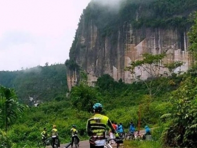 3 Lembah Cantik untuk Liburan Seru di Sumatera Barat
